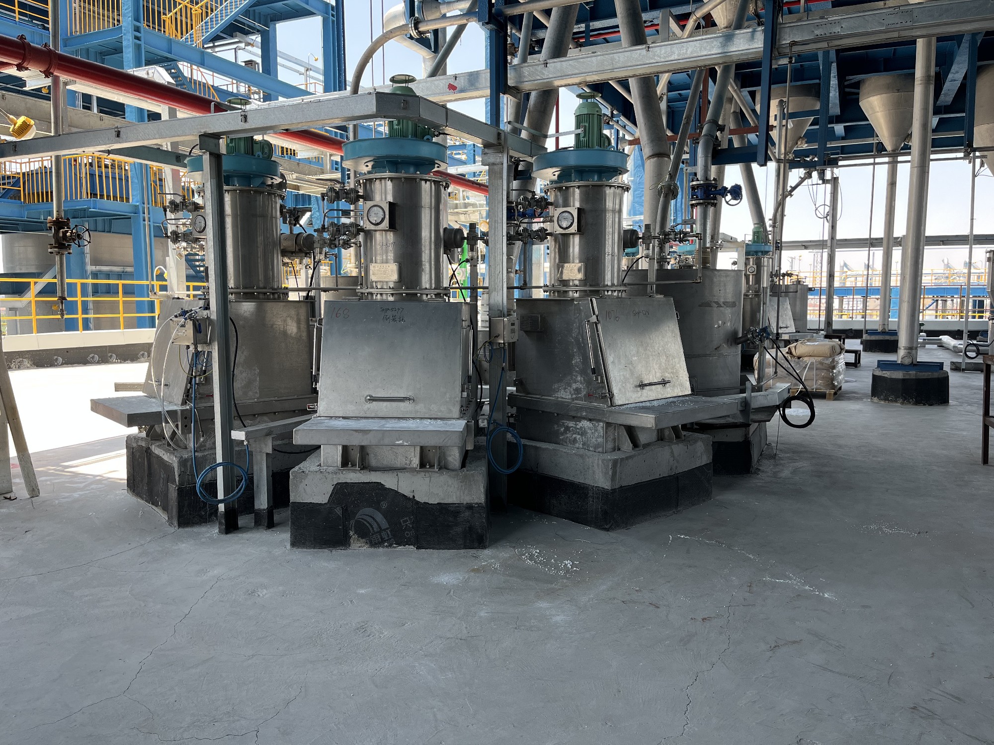 Dosing And Weighing System